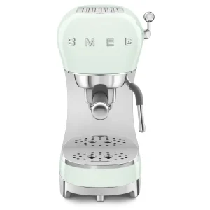 Smeg Handmatige espressomachine 'Watergroen' ECF02PGEU